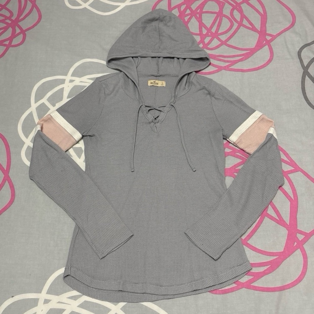 Hollister Grey Waffle Knit Hooded Sweatshirt